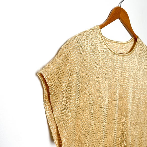 Vintage Pale Gold Waffle Textured Top (Sz XS-M) - Picture 3 of 6